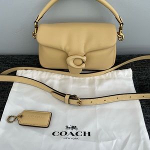 Coach Pillow Tabby 18 (small)